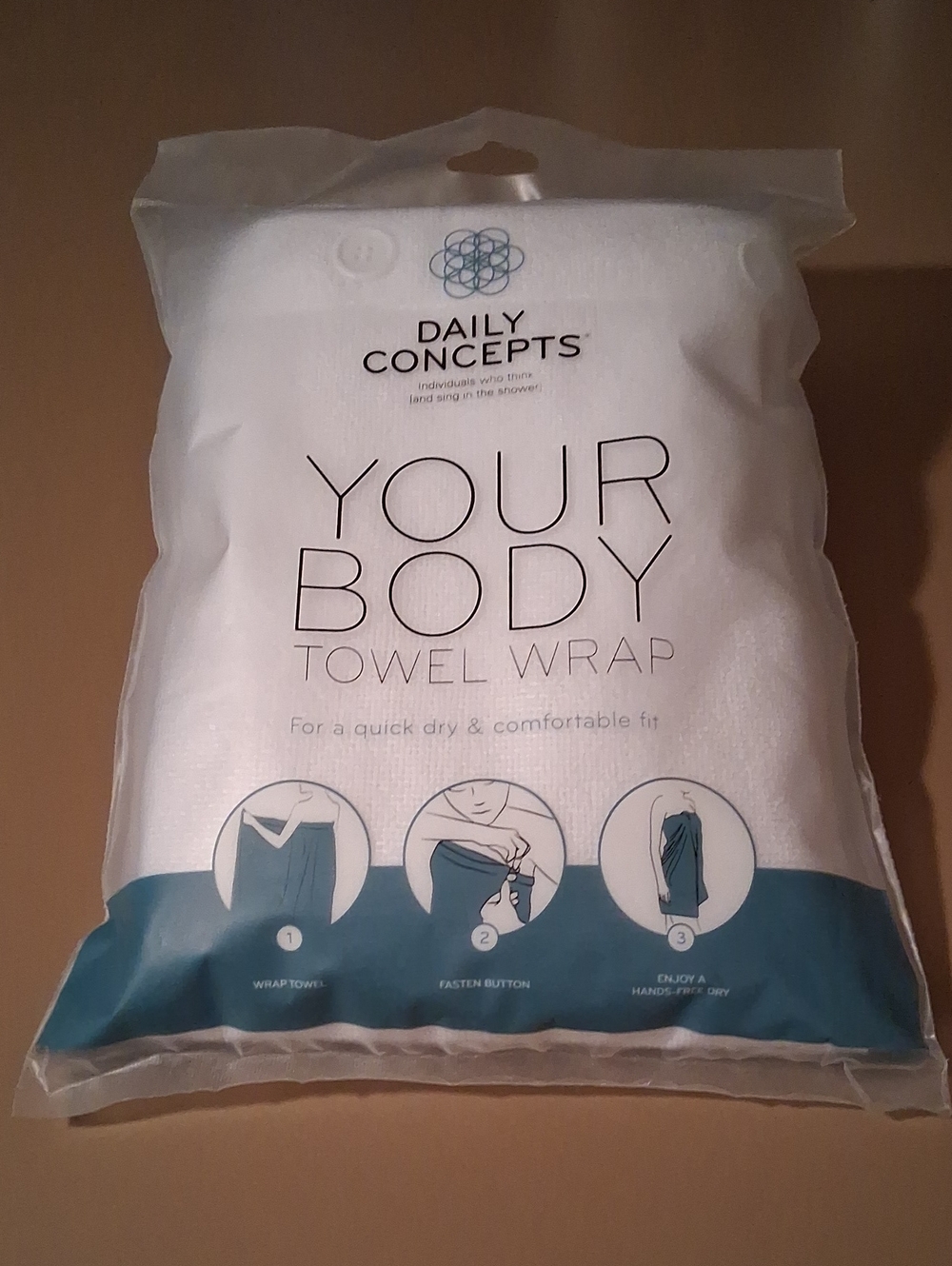 Daily Concepts NIP Your Body Microfiber Towel Wrap — White